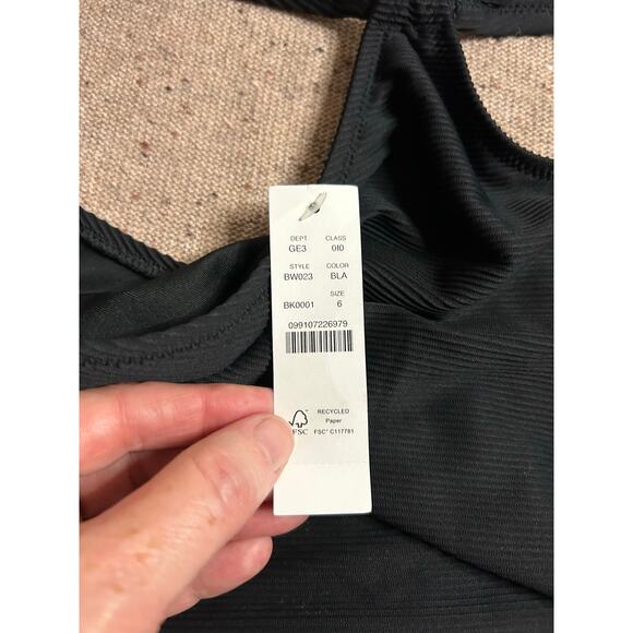 J.Crew Black One Piece Swimsuit Pearl Strap Open Midsection Cutout Size 6 NWT - Picture 3 of 6